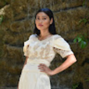 Meet your Posher, Aira gavan